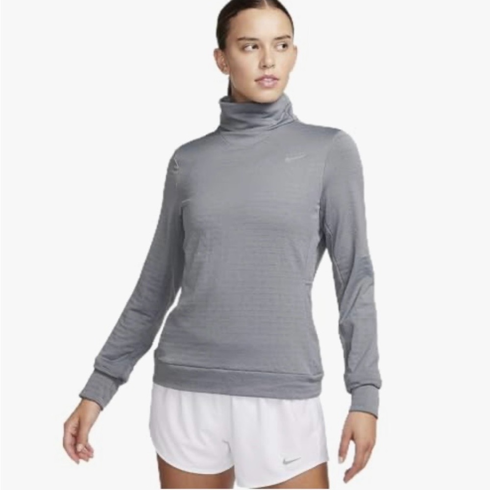 Nike Gray Turtleneck Top. Therma-Fit